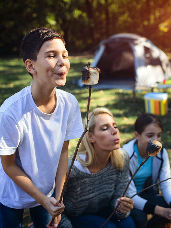Photo of a family enjoying a day at a theme park, representing the On-Hand Travel Kit for everyday travel readiness.